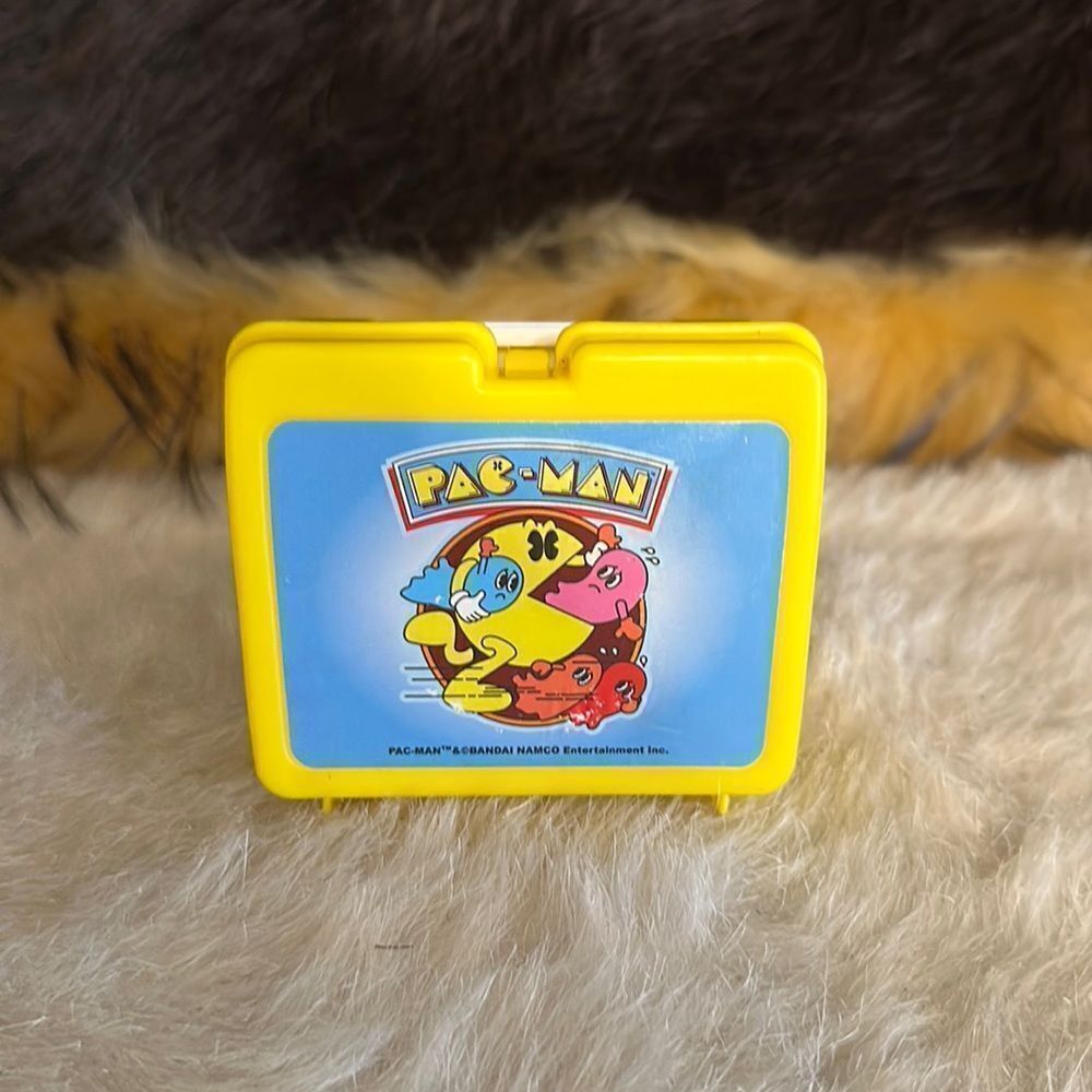 American Girl Pac Man suitcase (6031)